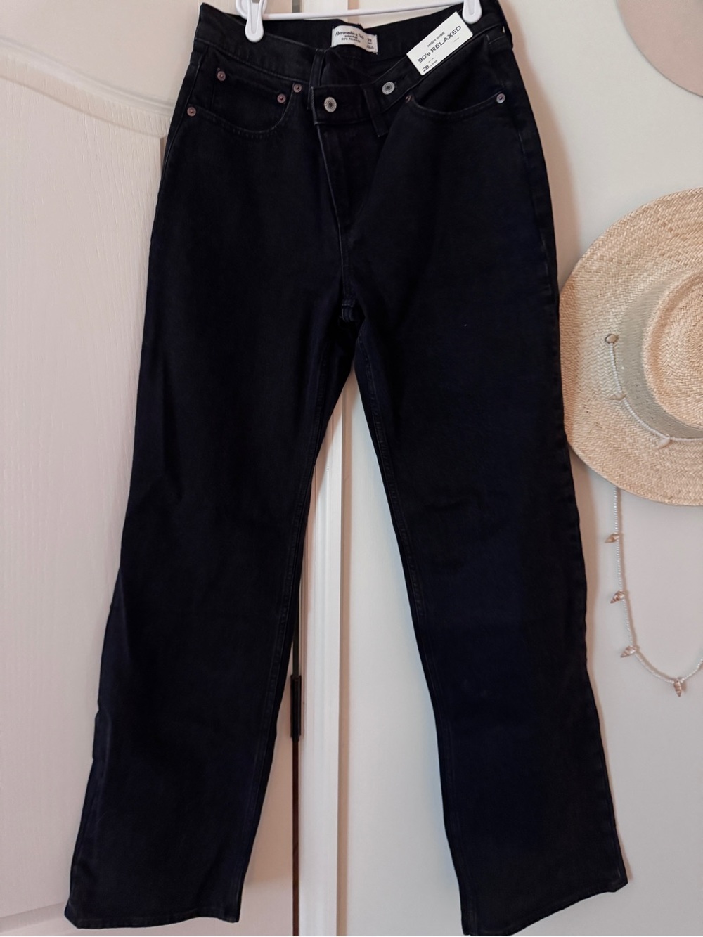 Abercrombie black cross over waist jeans